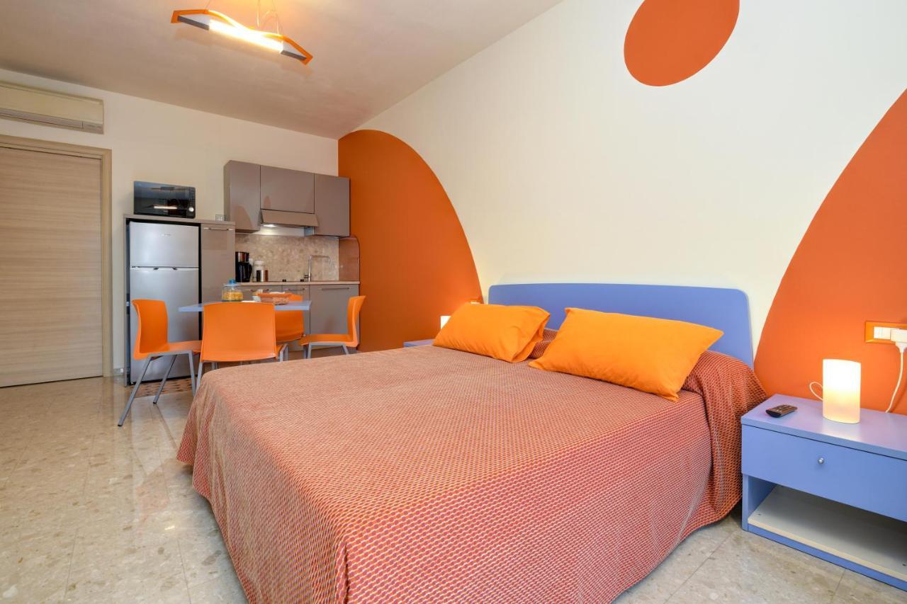 La Forgia Apartments Peschiera del Garda Exterior foto